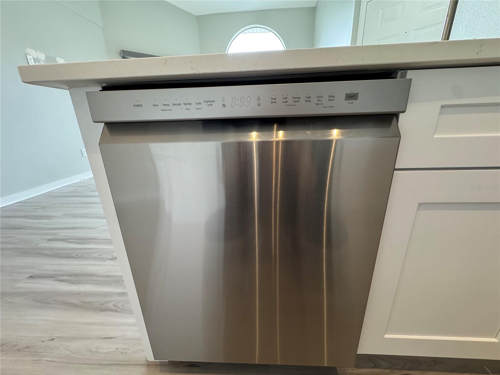 2569 GRASSY POINT DR #307, LAKE MARY, FL, 32746