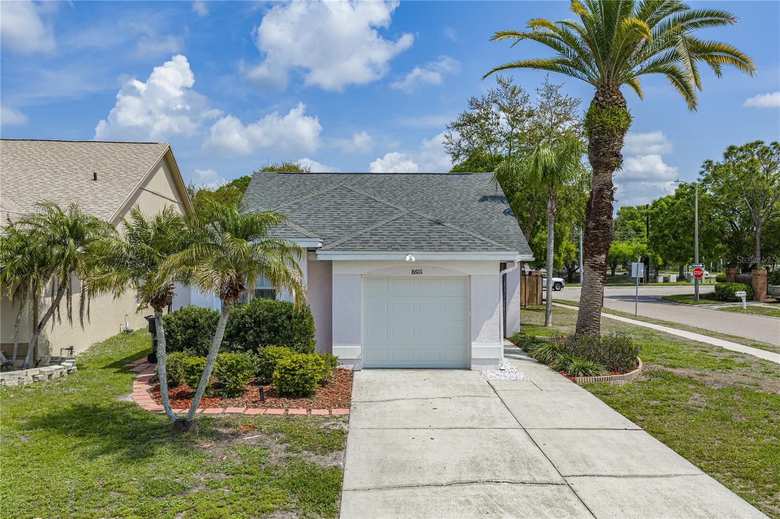 8601 COTTONWAY LN, TAMPA, FL, 33635