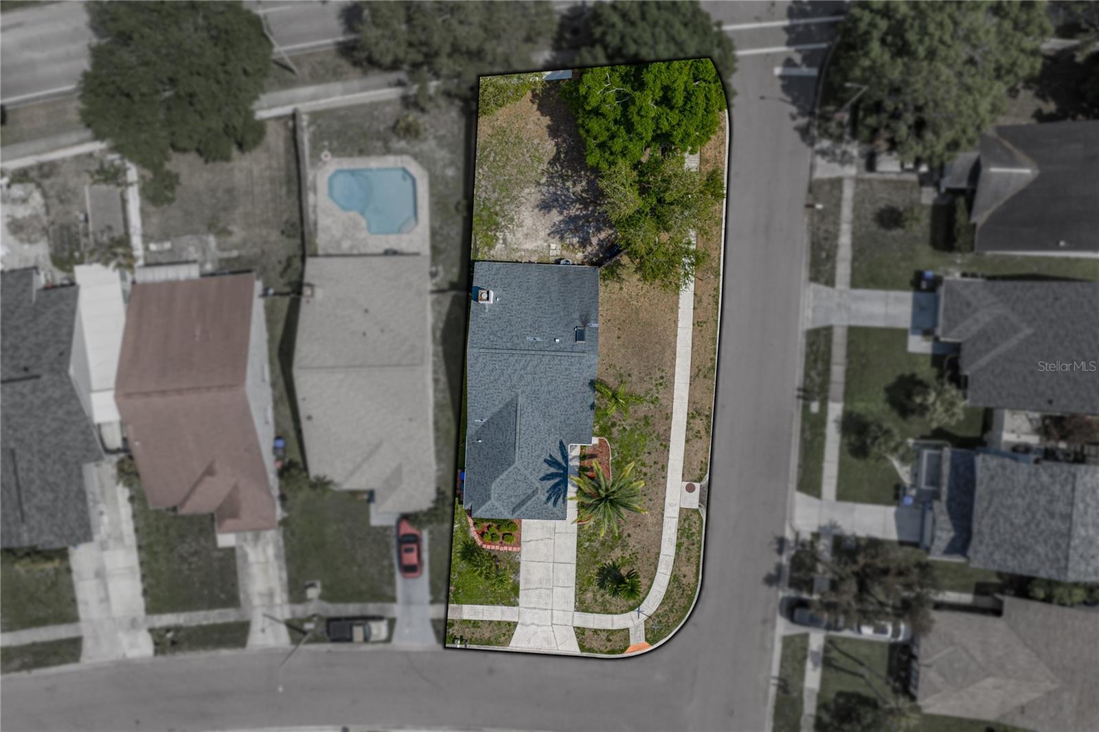 8601 COTTONWAY LN, TAMPA, FL, 33635