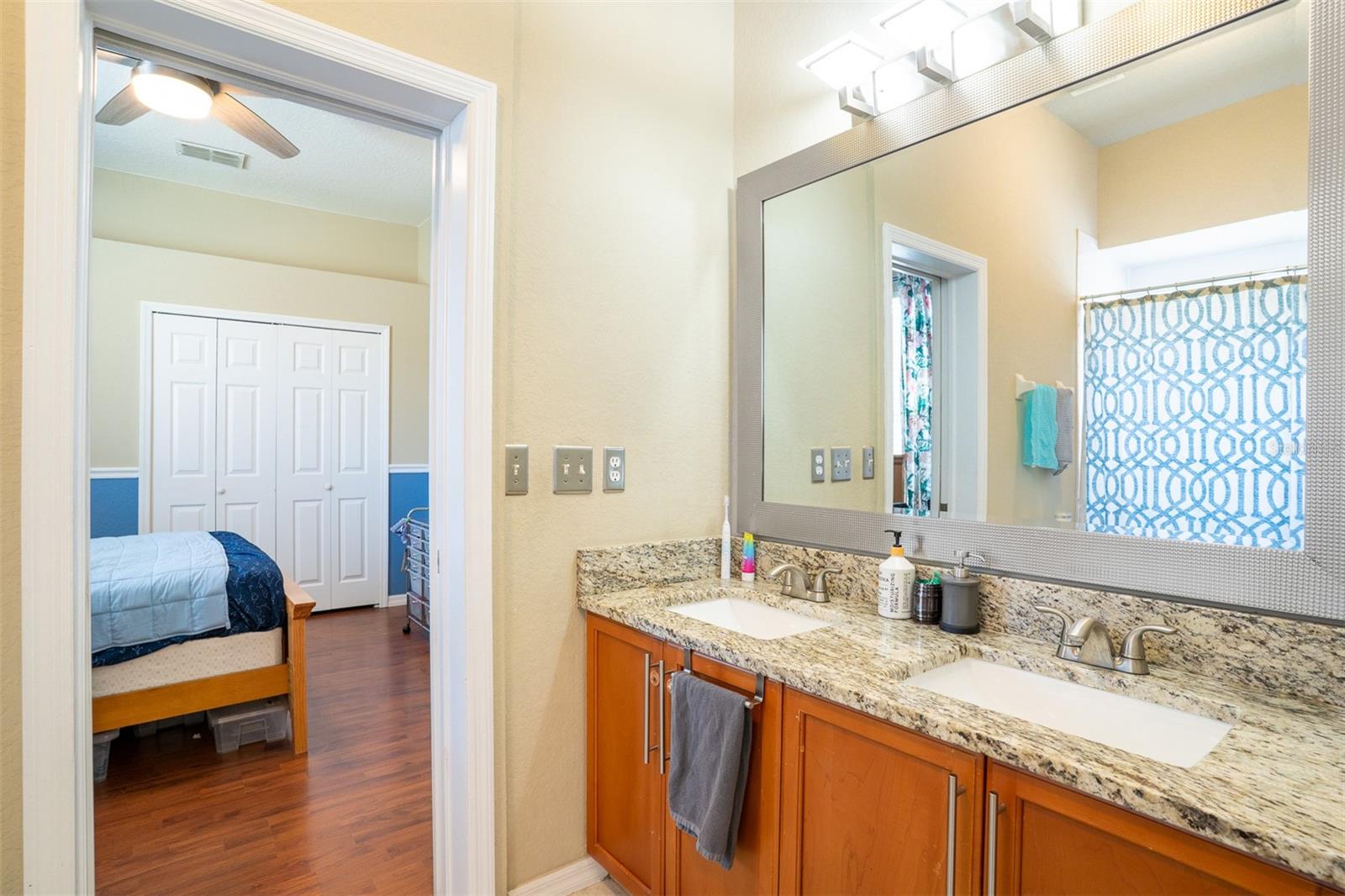 987 KERWOOD CIR, OVIEDO, FL, 32765