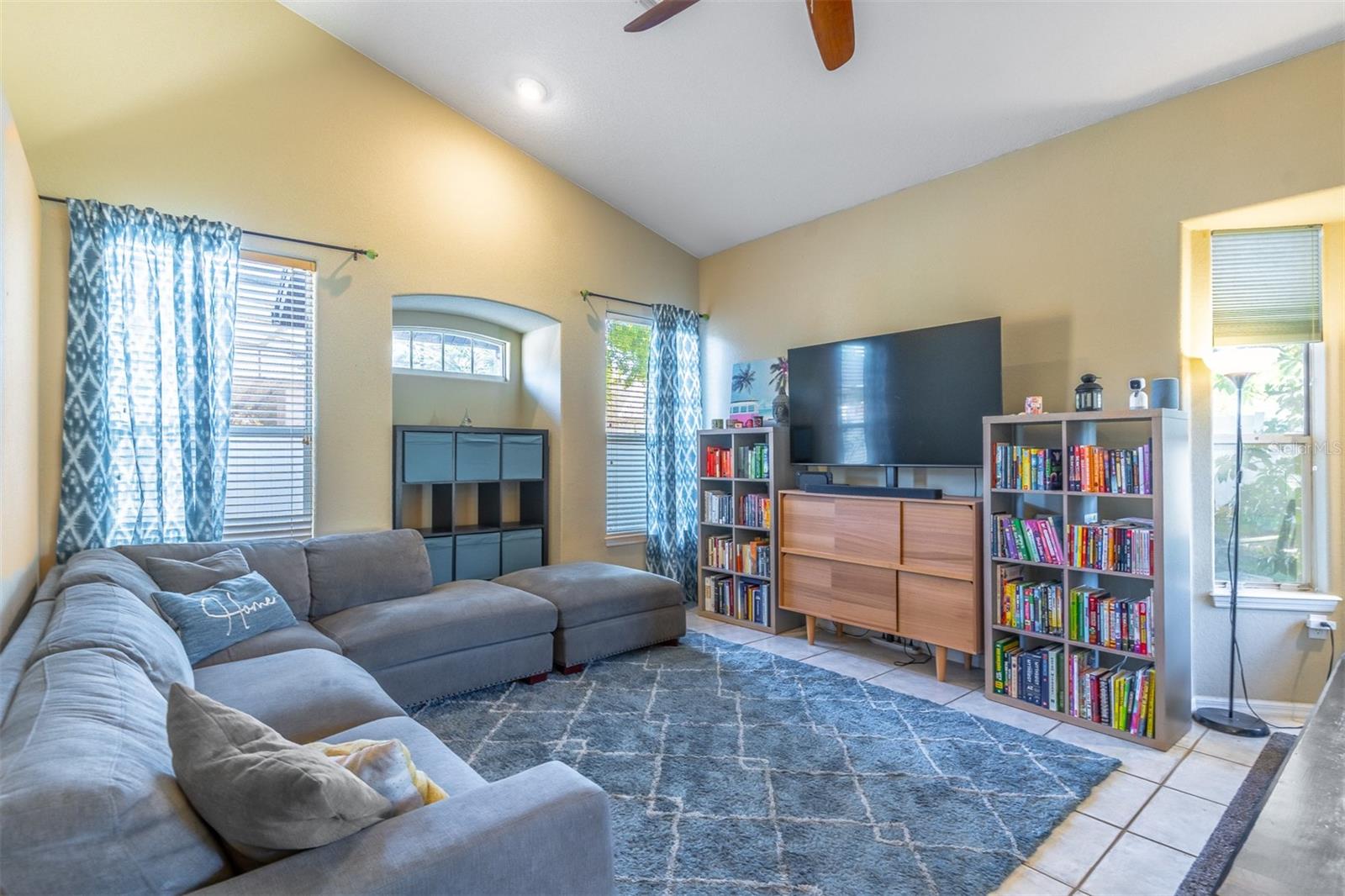 987 KERWOOD CIR, OVIEDO, FL, 32765
