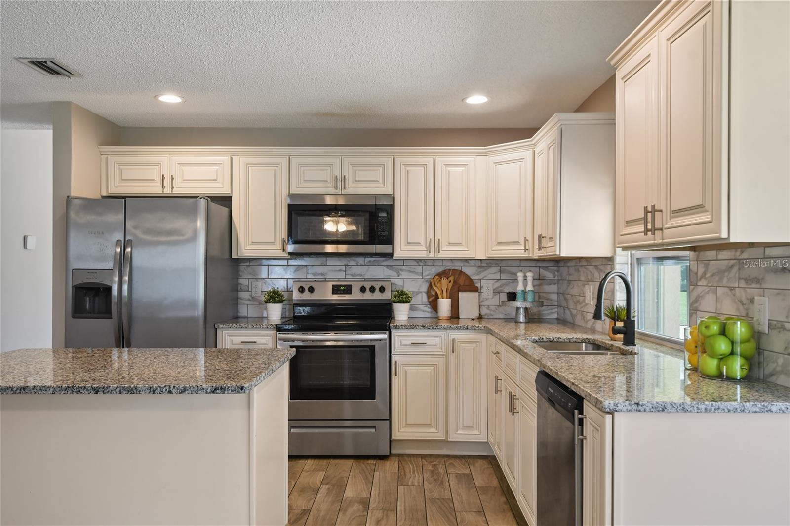 7037 EDGEWORTH DR, ORLANDO, FL, 32819