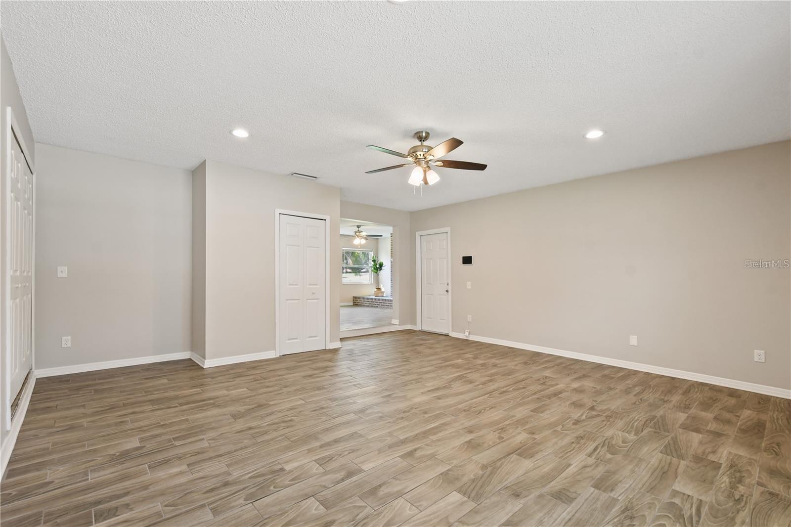 7037 EDGEWORTH DR, ORLANDO, FL, 32819