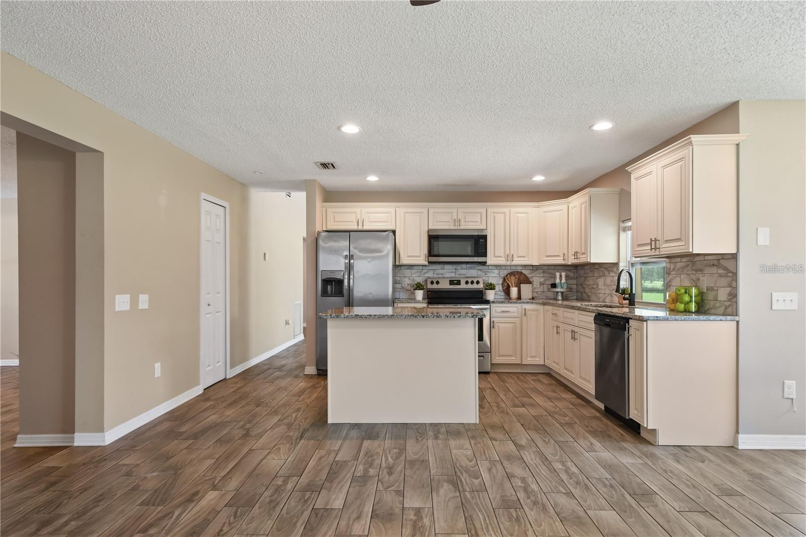 7037 EDGEWORTH DR, ORLANDO, FL, 32819