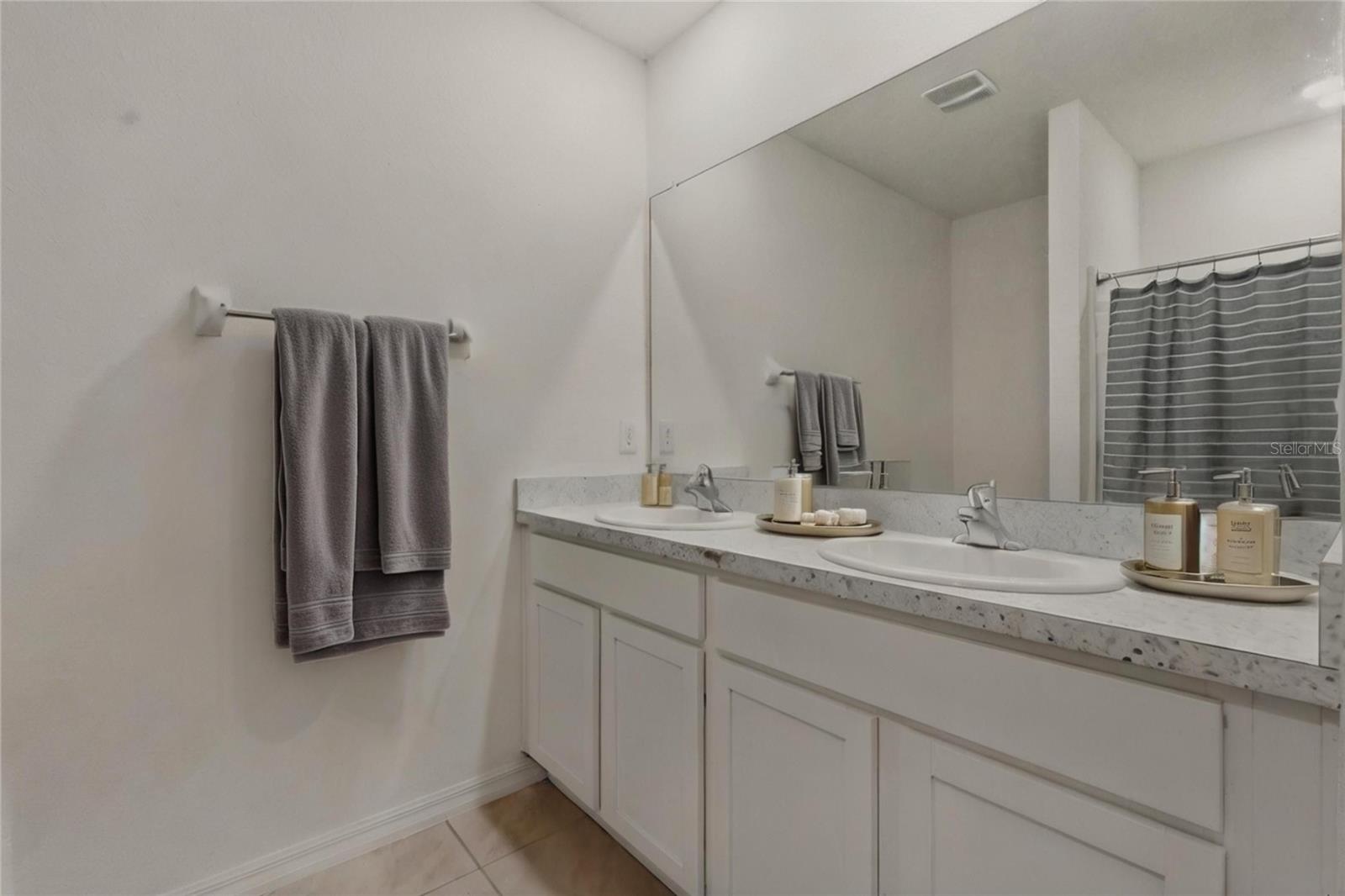 33922 JASPER STONE DR, WESLEY CHAPEL, FL, 33543