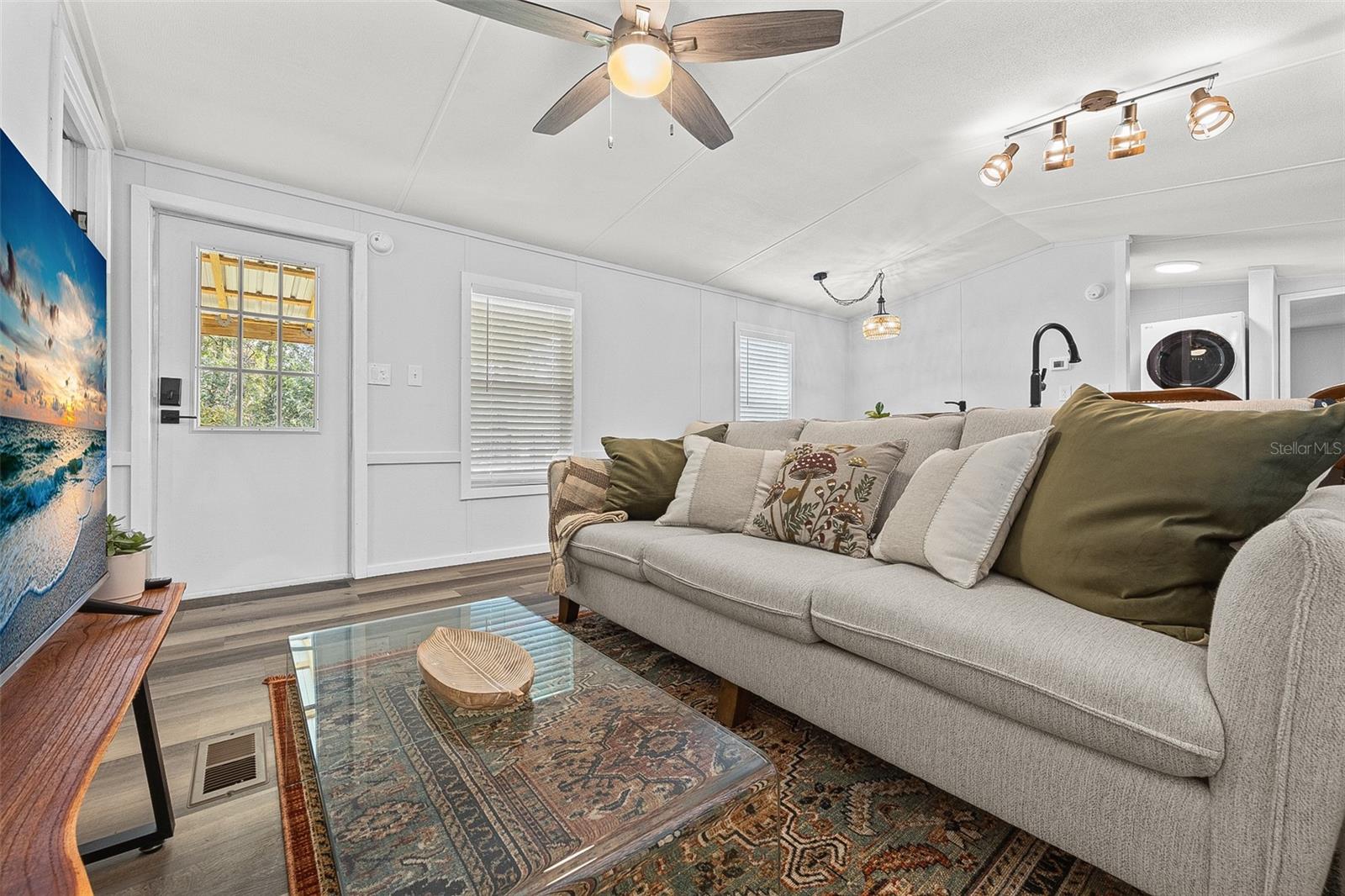 341 SW YALE TER, FORT WHITE, FL, 32038