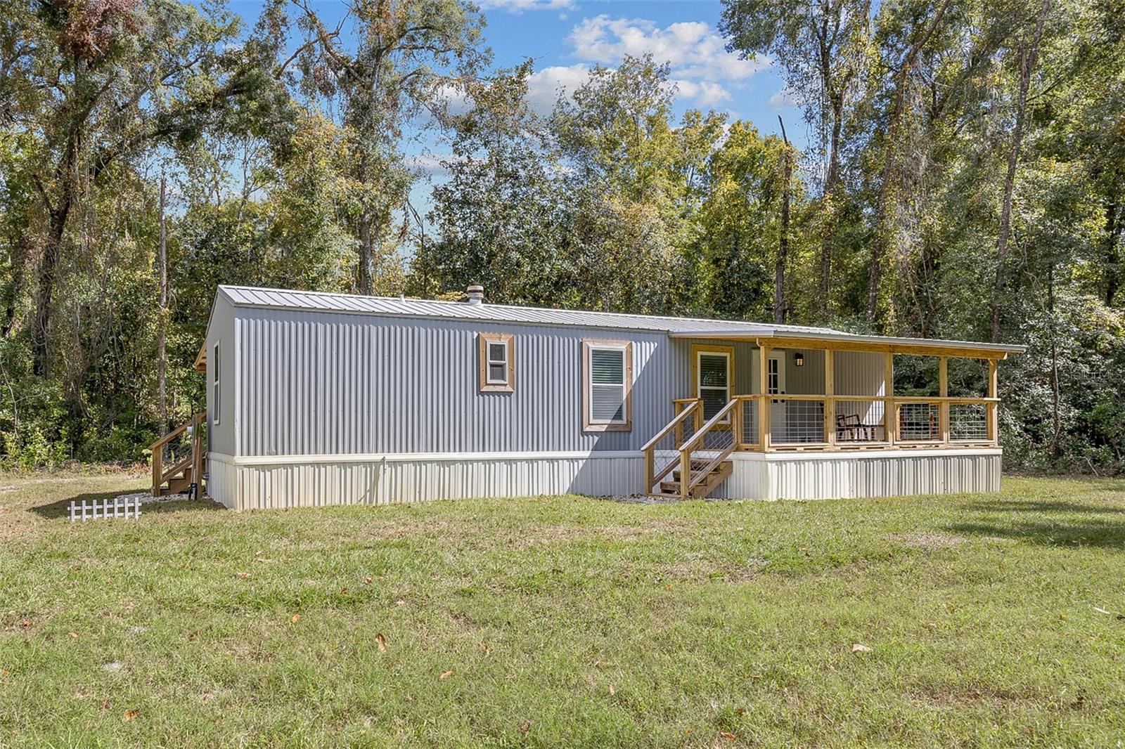 341 SW YALE TER, FORT WHITE, FL, 32038