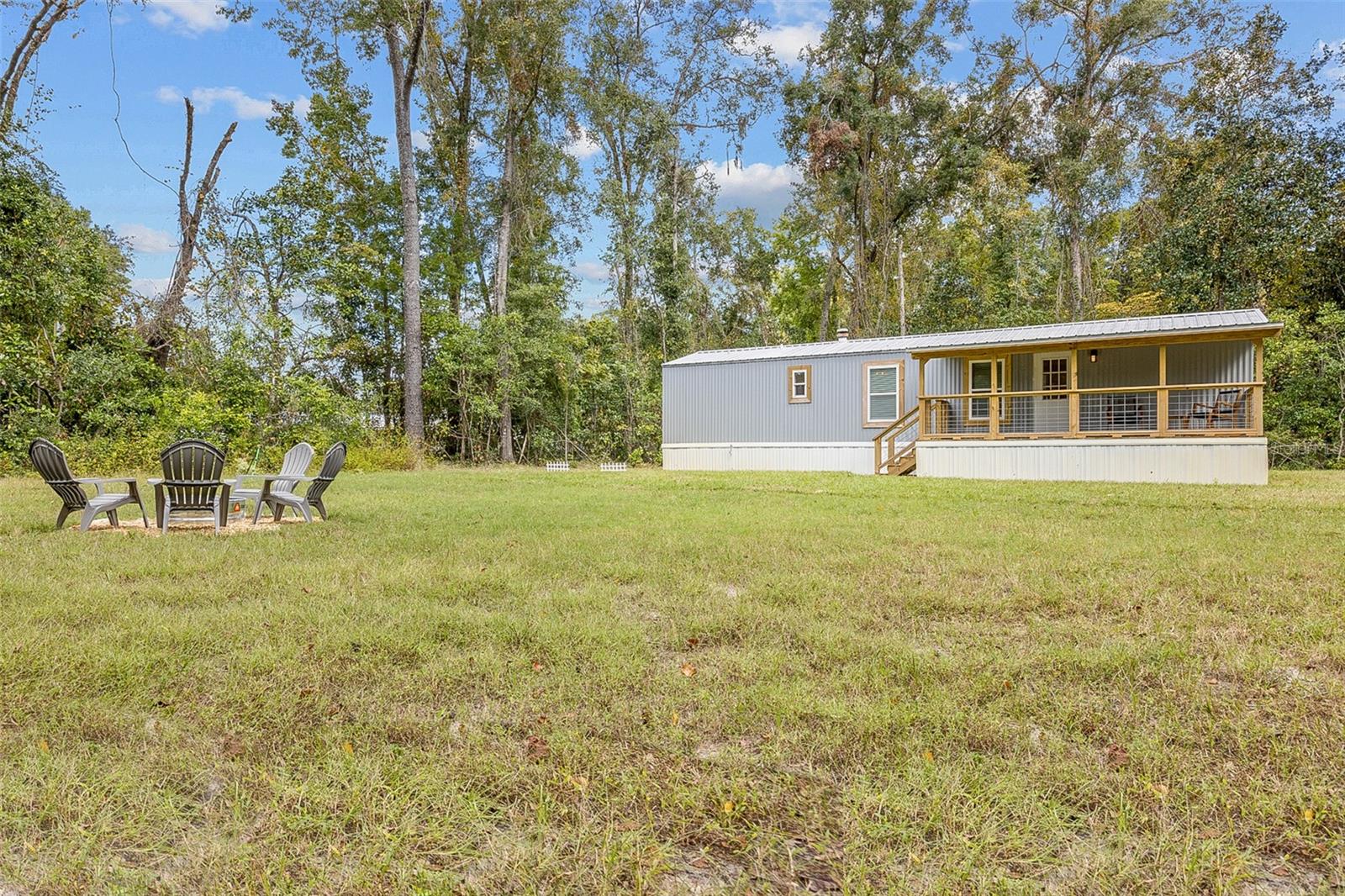 341 SW YALE TER, FORT WHITE, FL, 32038