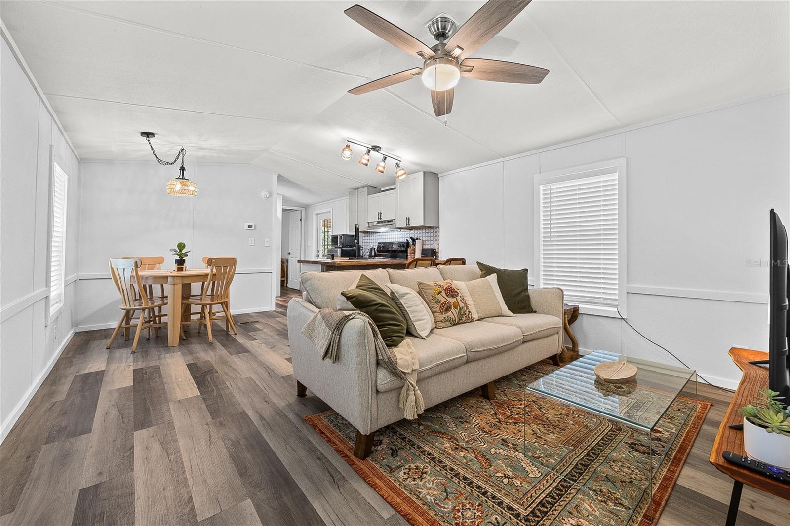 341 SW YALE TER, FORT WHITE, FL, 32038
