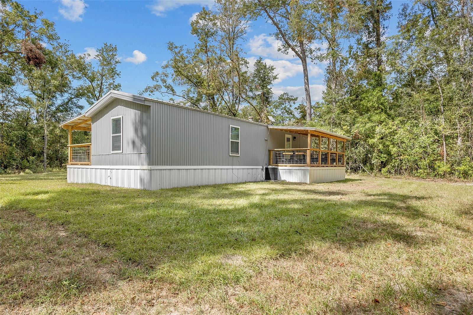 341 SW YALE TER, FORT WHITE, FL, 32038