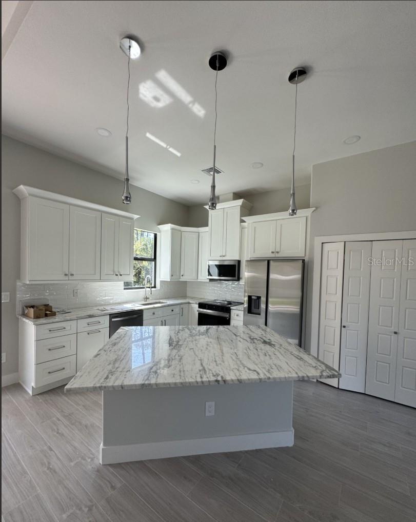 342 KINDRED BLVD, PORT CHARLOTTE, FL, 33954
