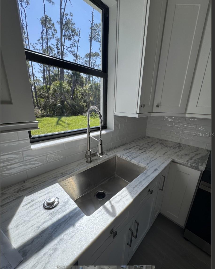 342 KINDRED BLVD, PORT CHARLOTTE, FL, 33954