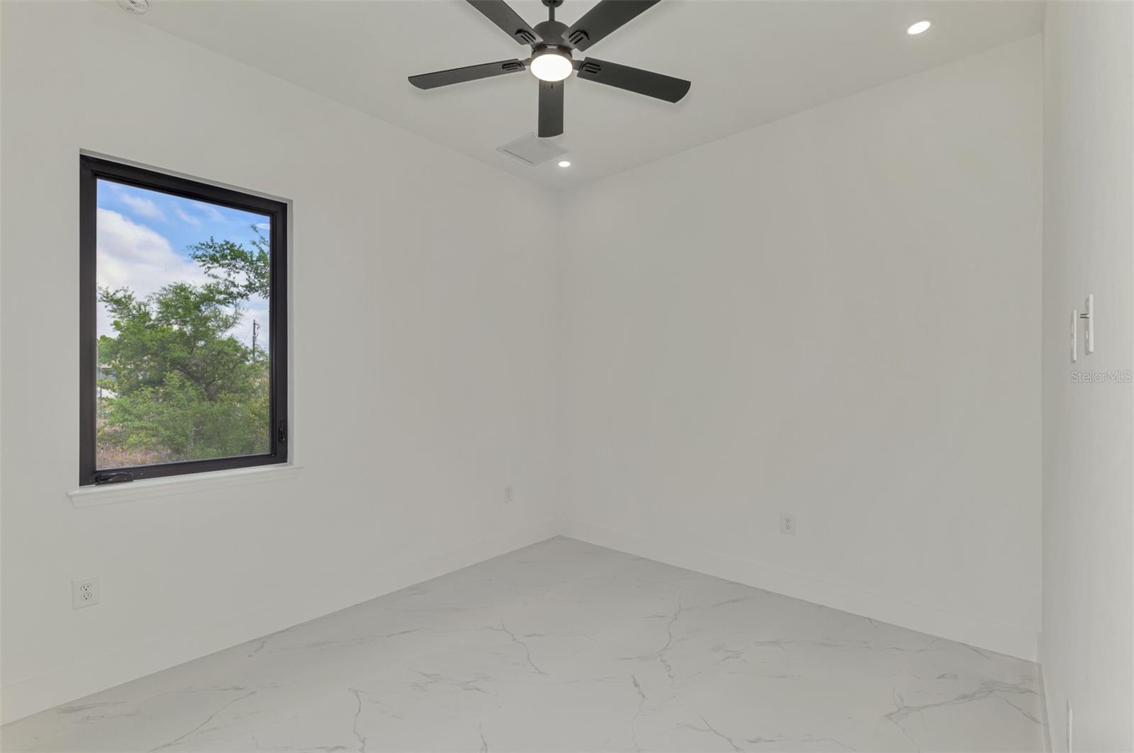 9468 ATTICA CIR, PORT CHARLOTTE, FL, 33981