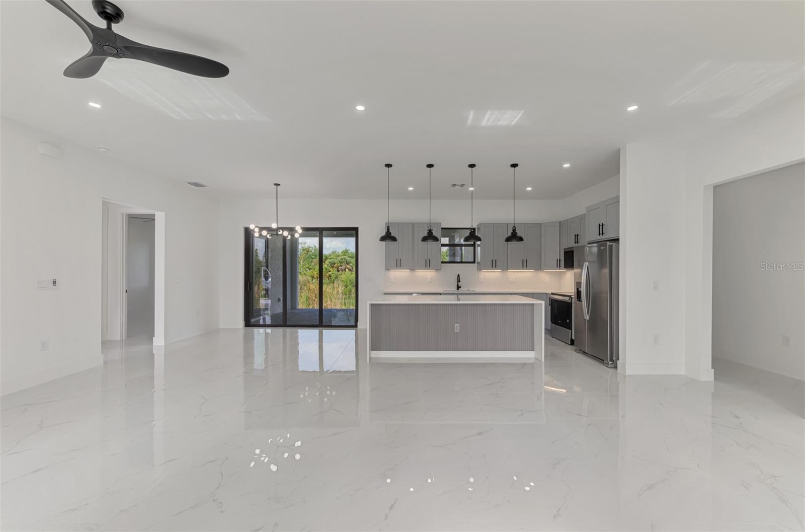 9468 ATTICA CIR, PORT CHARLOTTE, FL, 33981