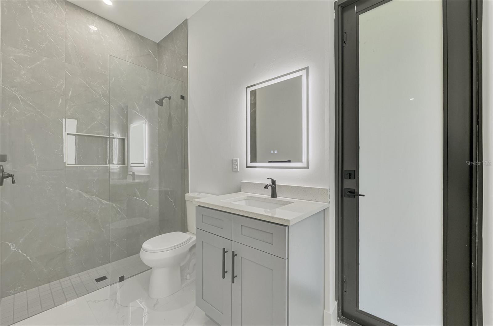 9468 ATTICA CIR, PORT CHARLOTTE, FL, 33981