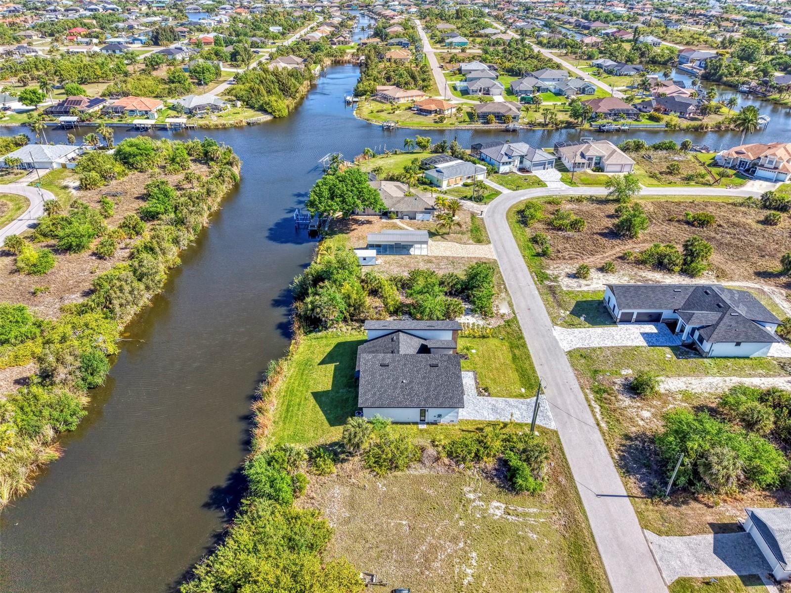 9468 ATTICA CIR, PORT CHARLOTTE, FL, 33981