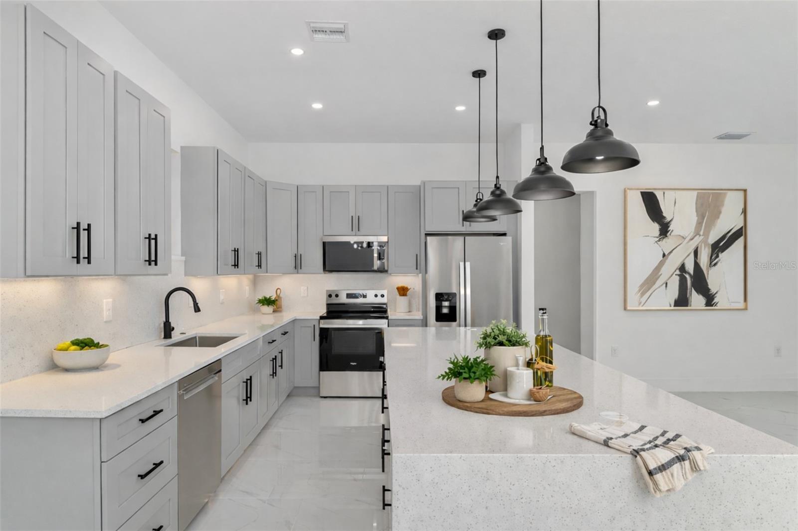 9468 ATTICA CIR, PORT CHARLOTTE, FL, 33981
