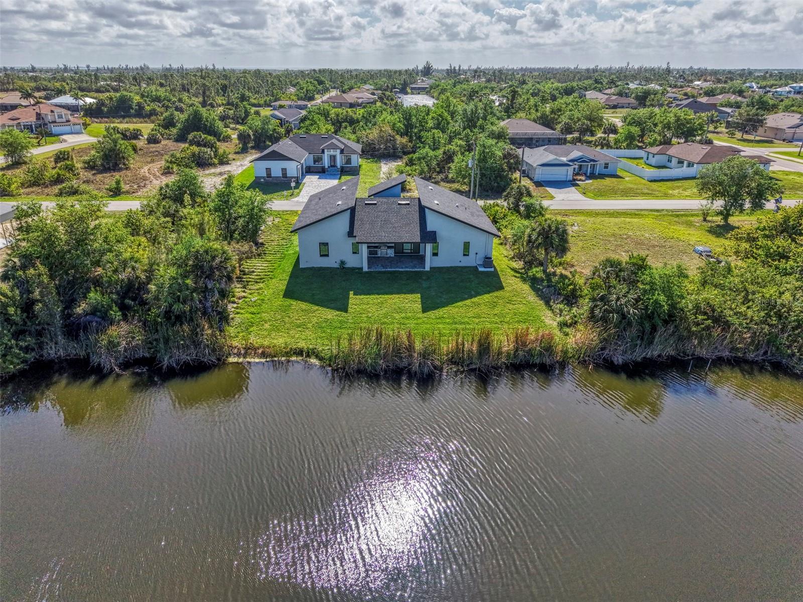 9468 ATTICA CIR, PORT CHARLOTTE, FL, 33981