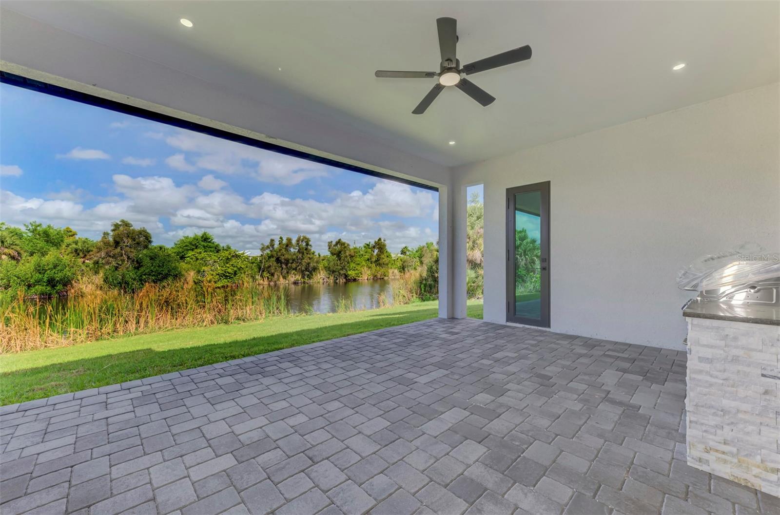 9468 ATTICA CIR, PORT CHARLOTTE, FL, 33981
