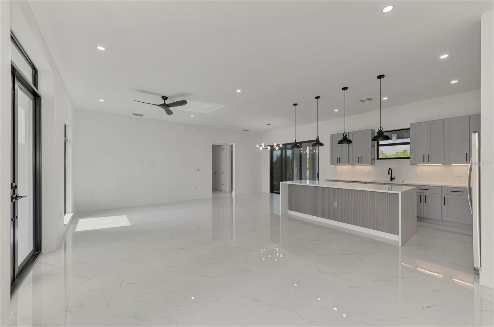 9468 ATTICA CIR, PORT CHARLOTTE, FL, 33981