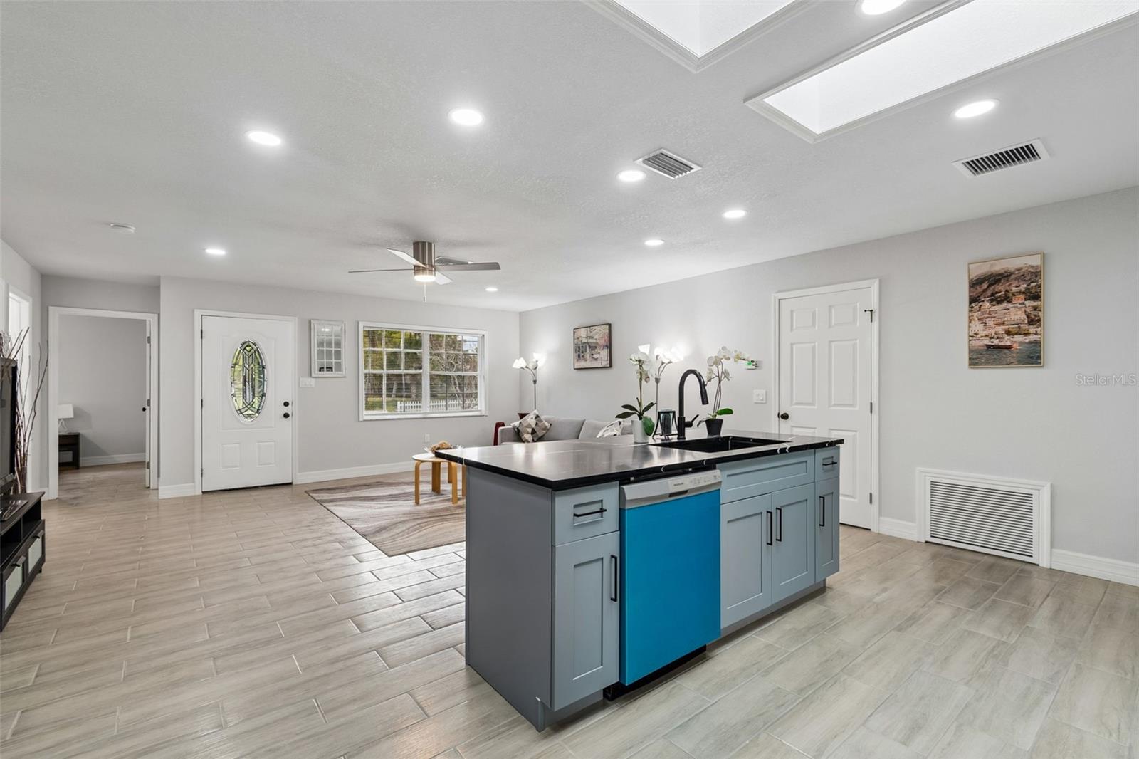 3600 38TH AVE E, BRADENTON, FL, 34208