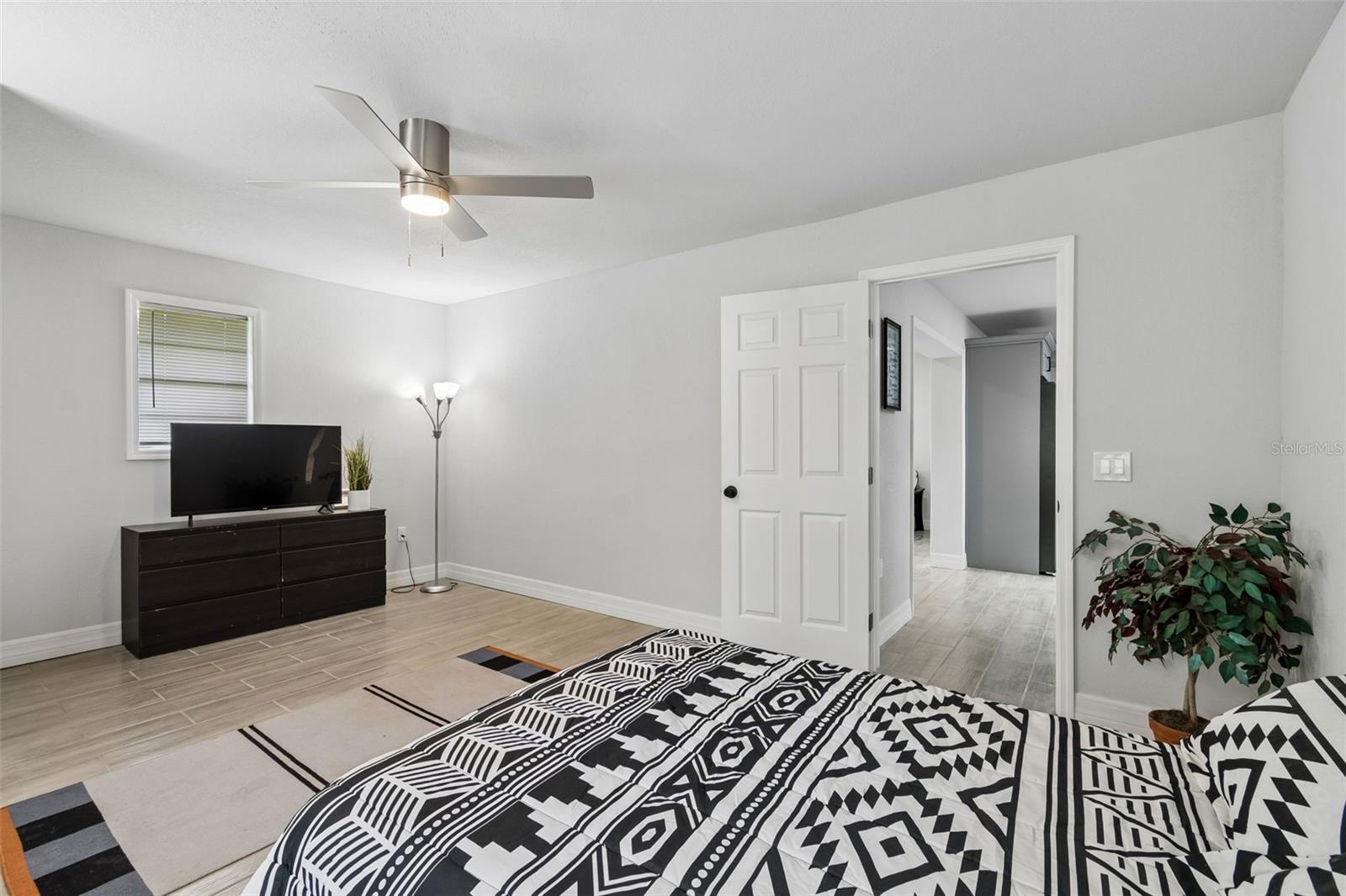3600 38TH AVE E, BRADENTON, FL, 34208