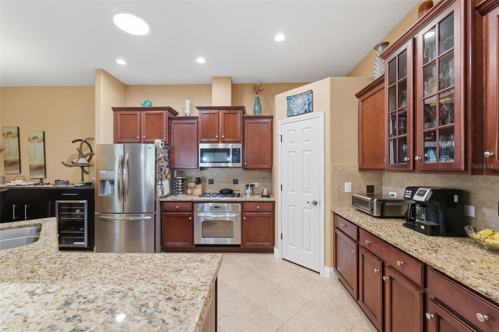 2732 DEVONOAK BLVD, LAND O LAKES, FL, 34638