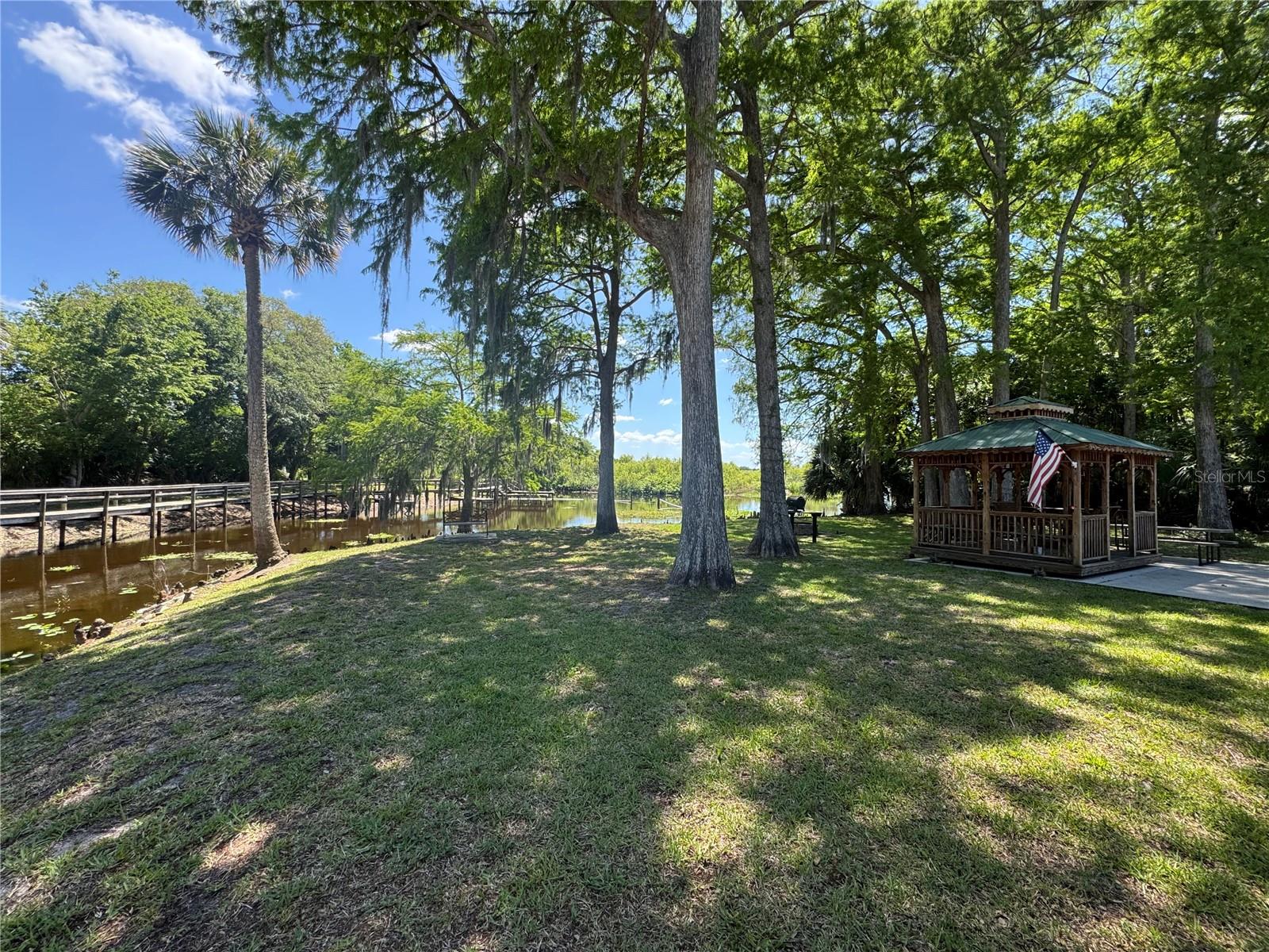 313 DIRKSEN DR #F7, DEBARY, FL, 32713