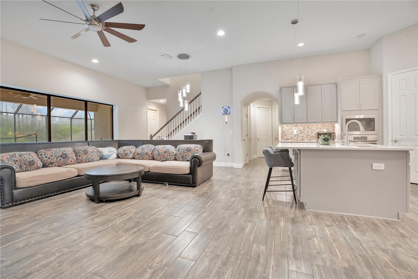 21914 BUTTERFLY KISS DR, LAND O LAKES, FL, 34637