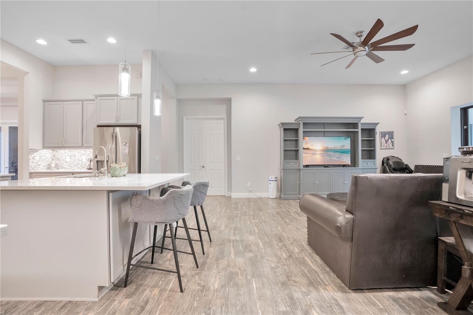 21914 BUTTERFLY KISS DR, LAND O LAKES, FL, 34637