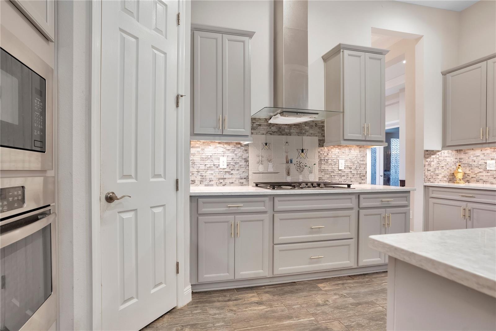 21914 BUTTERFLY KISS DR, LAND O LAKES, FL, 34637