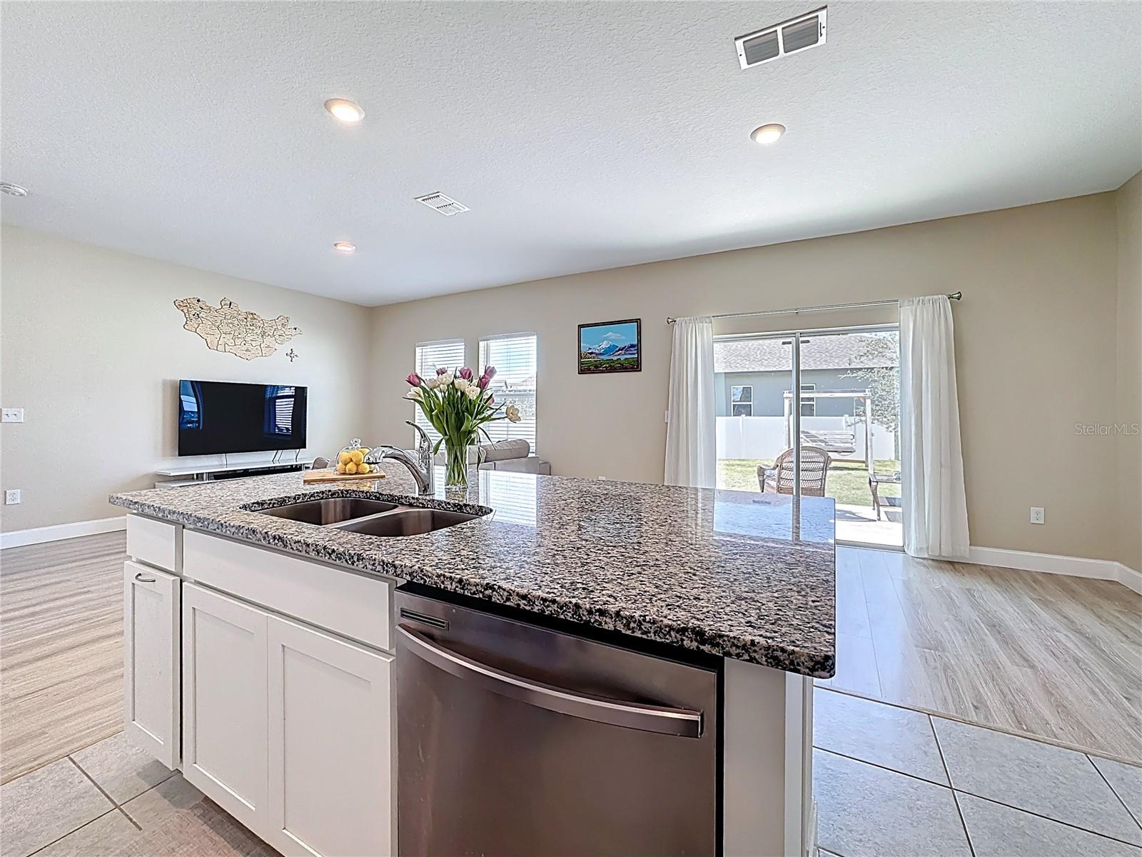 2067 GOLD DUST DR, CLERMONT, FL, 34715