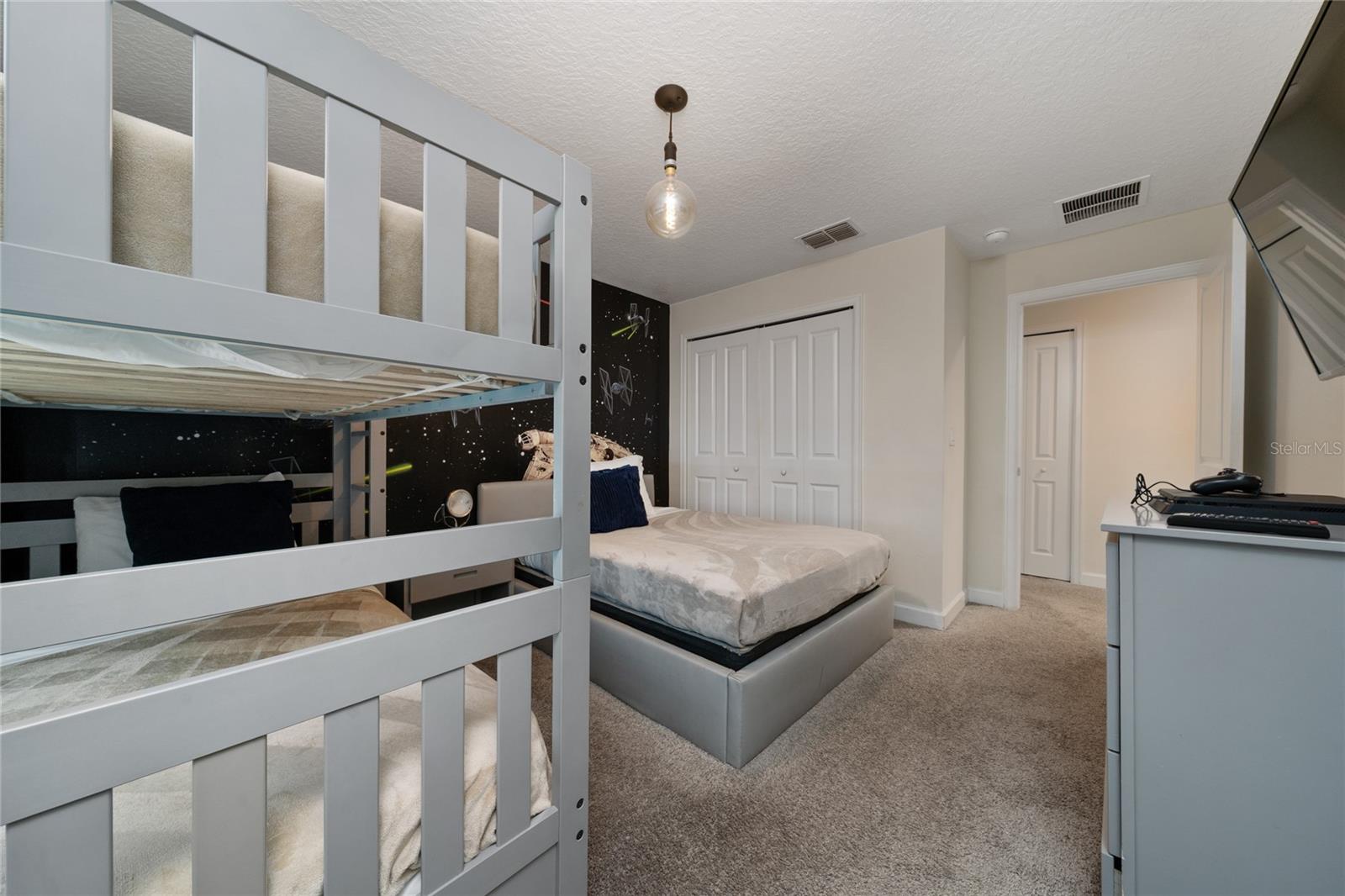 8991 CABOT CLIFFS DR, DAVENPORT, FL, 33896