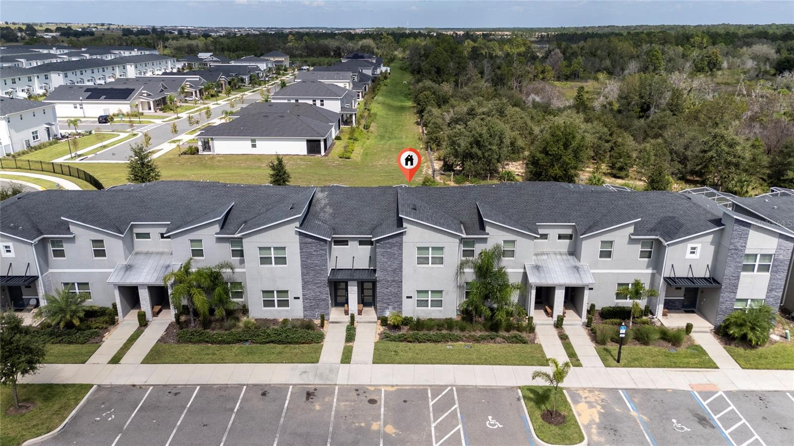 8991 CABOT CLIFFS DR, DAVENPORT, FL, 33896