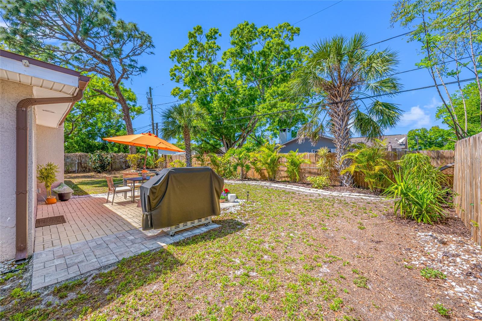 2212 NE COACHMAN RD, CLEARWATER, FL, 33765