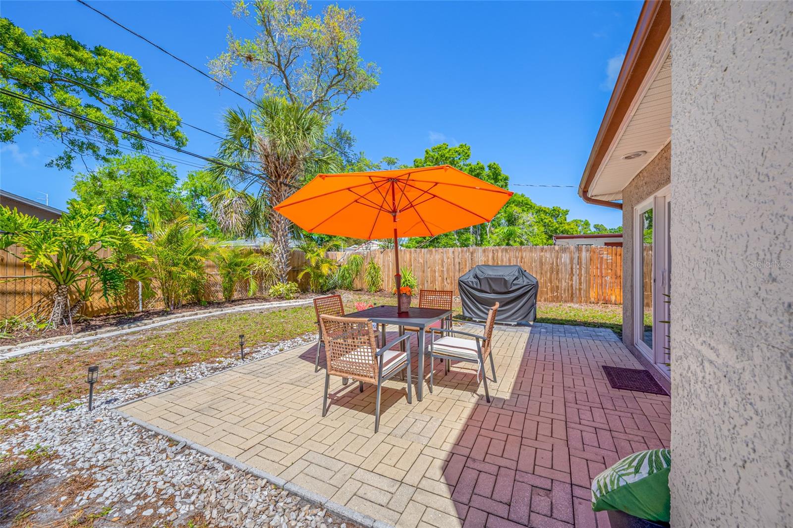2212 NE COACHMAN RD, CLEARWATER, FL, 33765