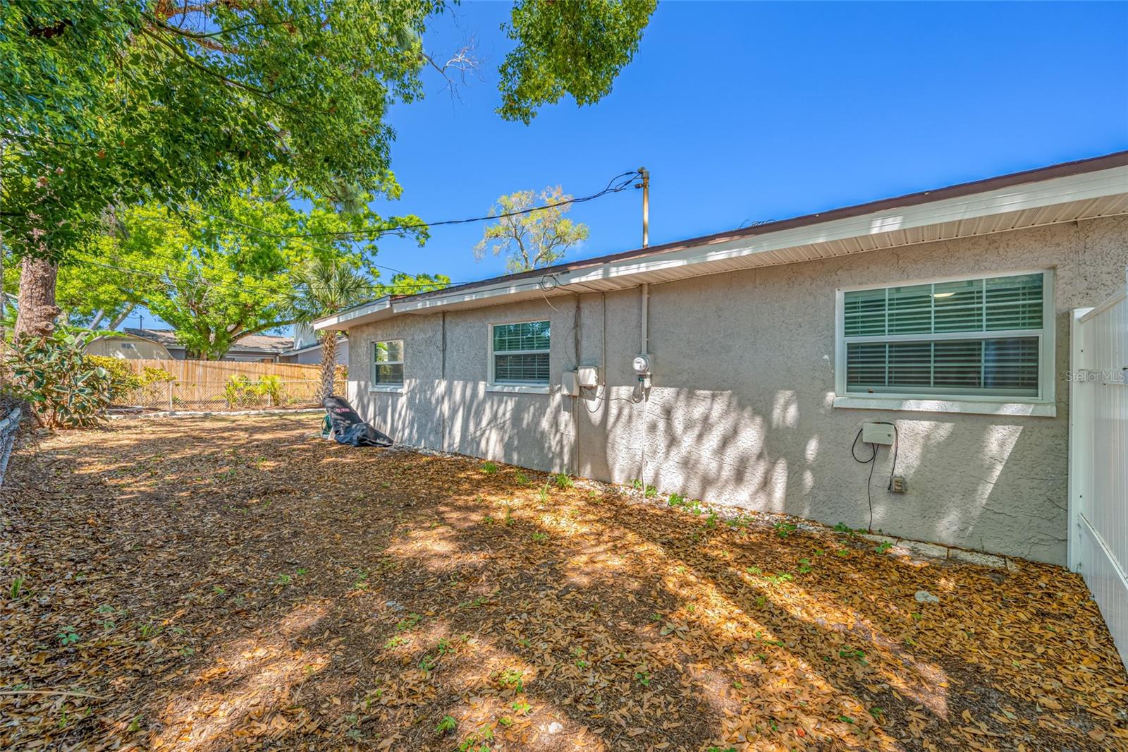 2212 NE COACHMAN RD, CLEARWATER, FL, 33765