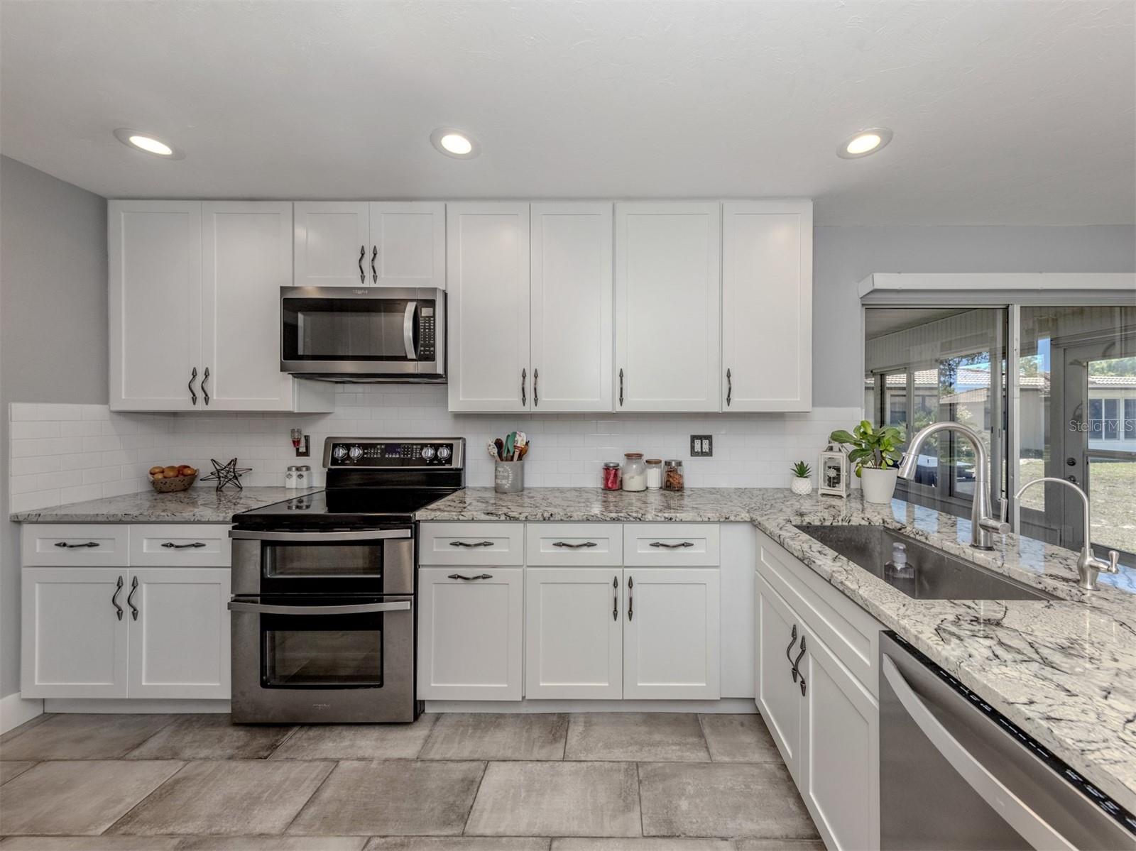 511 RUBENS DR #511, NOKOMIS, FL, 34275