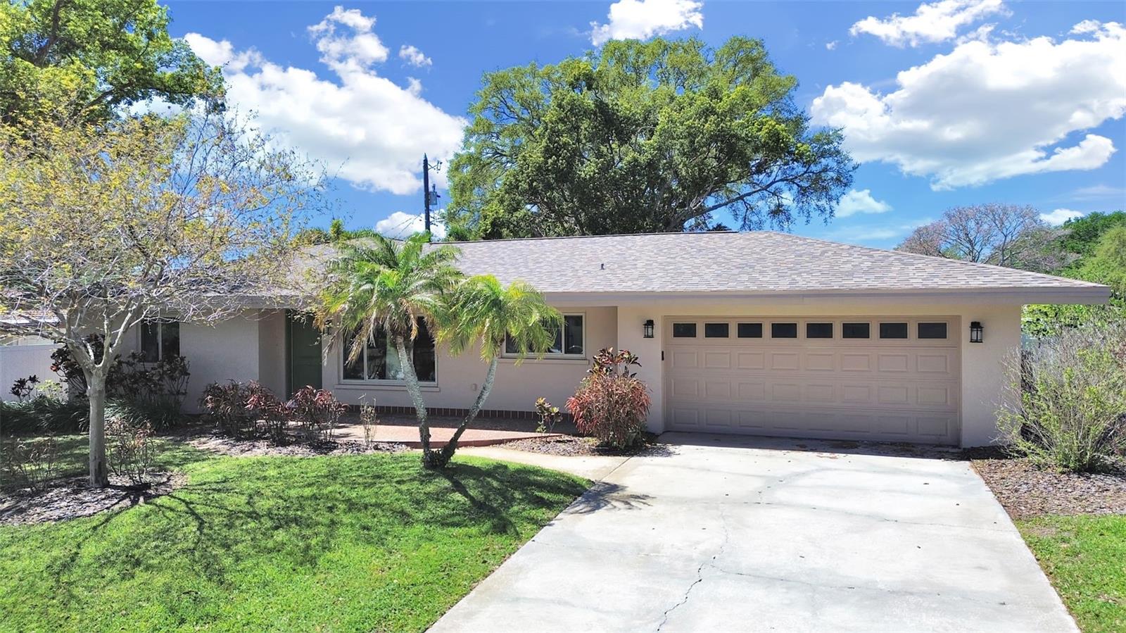1100 CANTERBURY RD, CLEARWATER, FL, 33764