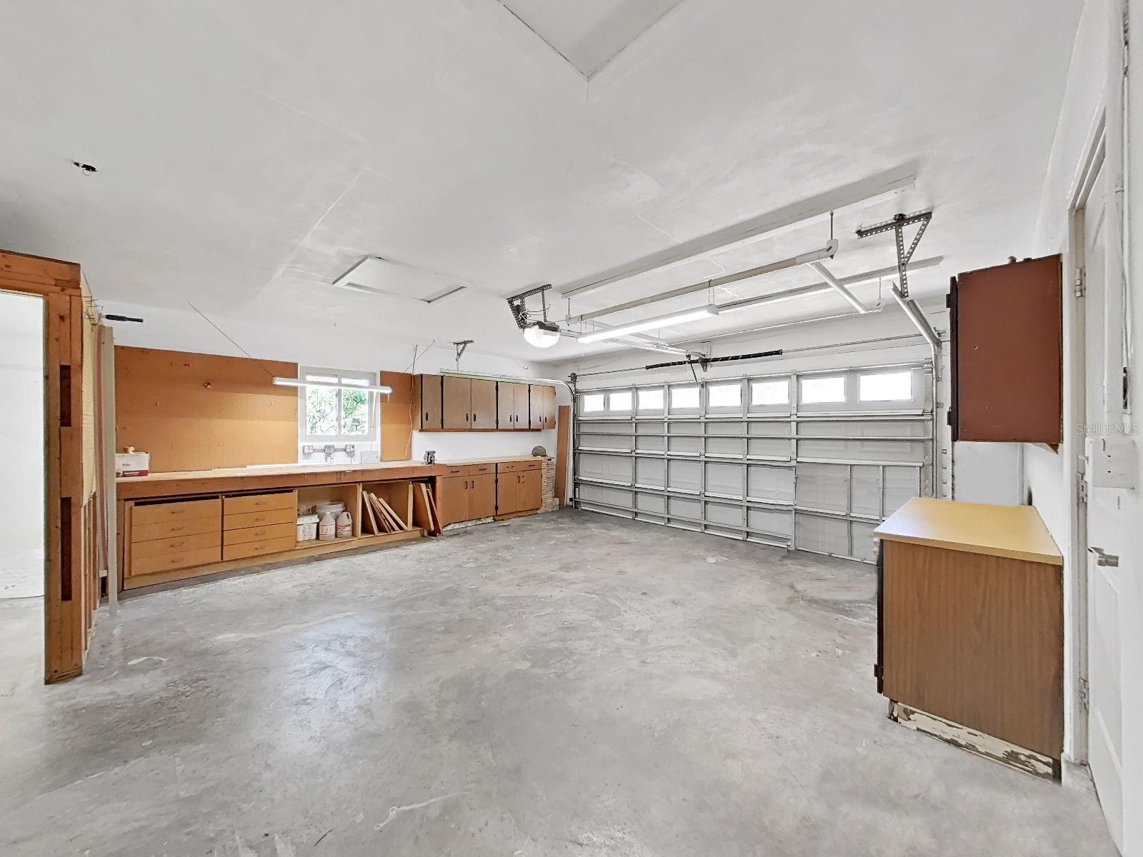1100 CANTERBURY RD, CLEARWATER, FL, 33764