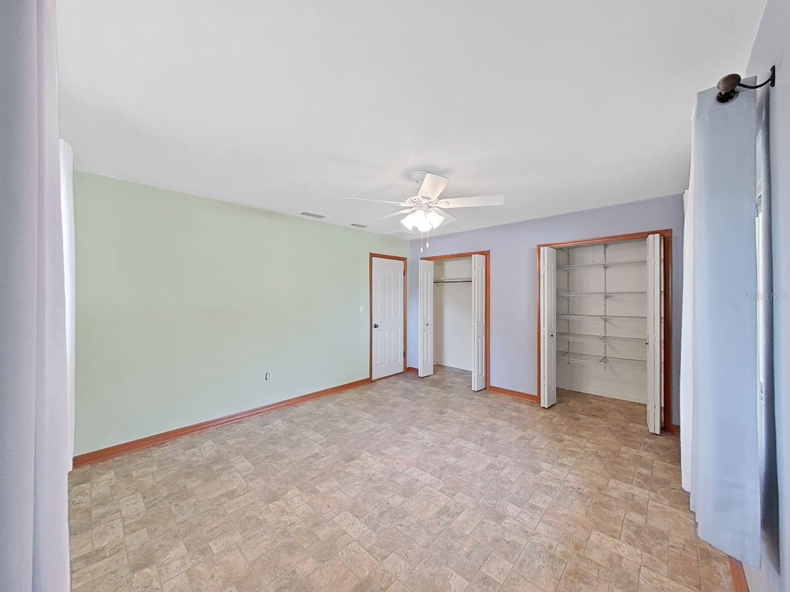 1100 CANTERBURY RD, CLEARWATER, FL, 33764