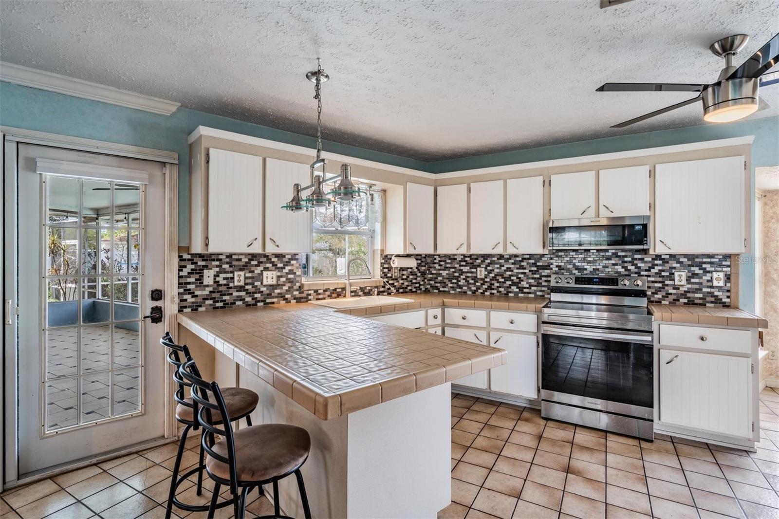 7450 LAKE FOREST CIR, PORT RICHEY, FL, 34668