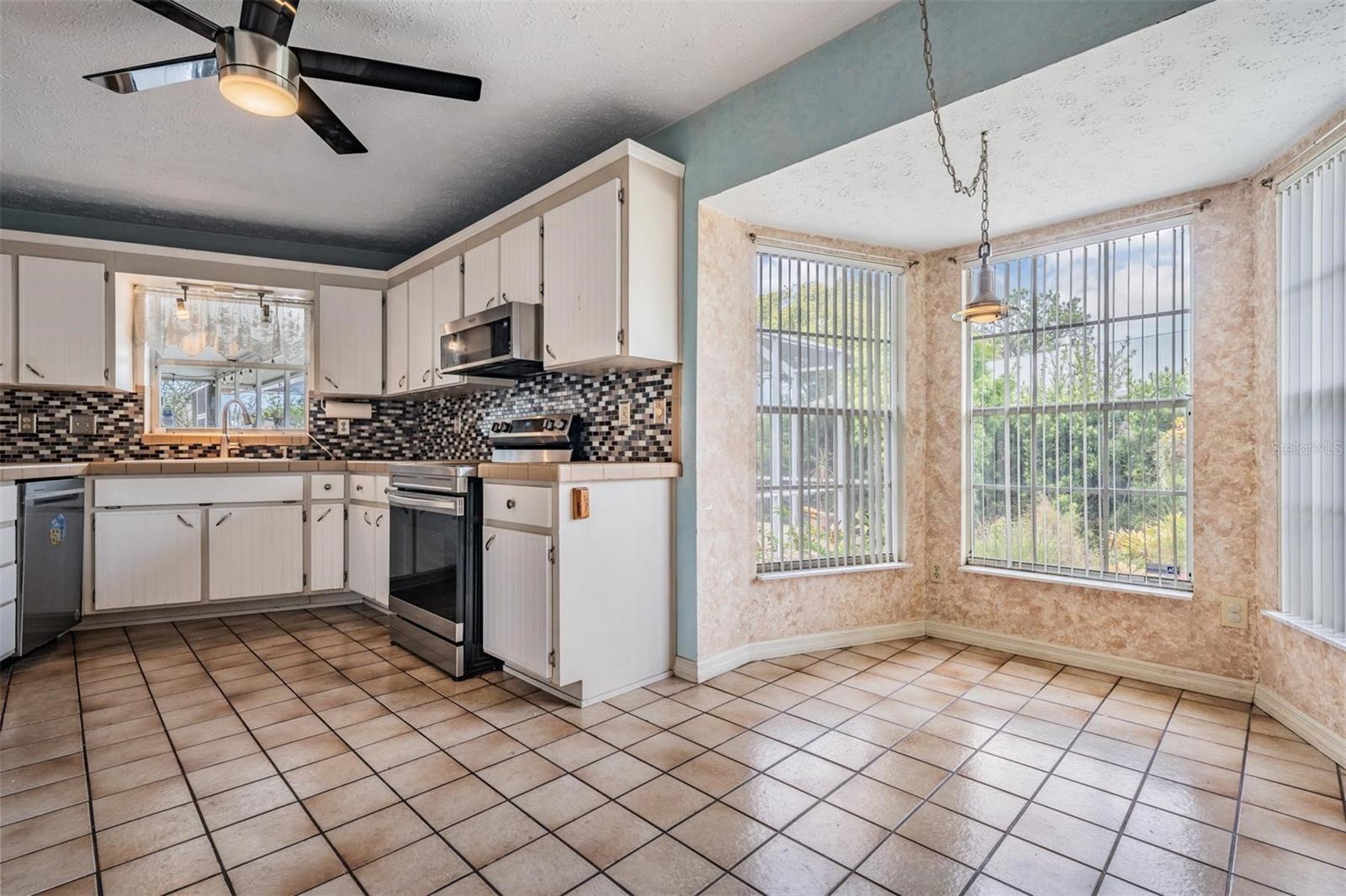 7450 LAKE FOREST CIR, PORT RICHEY, FL, 34668