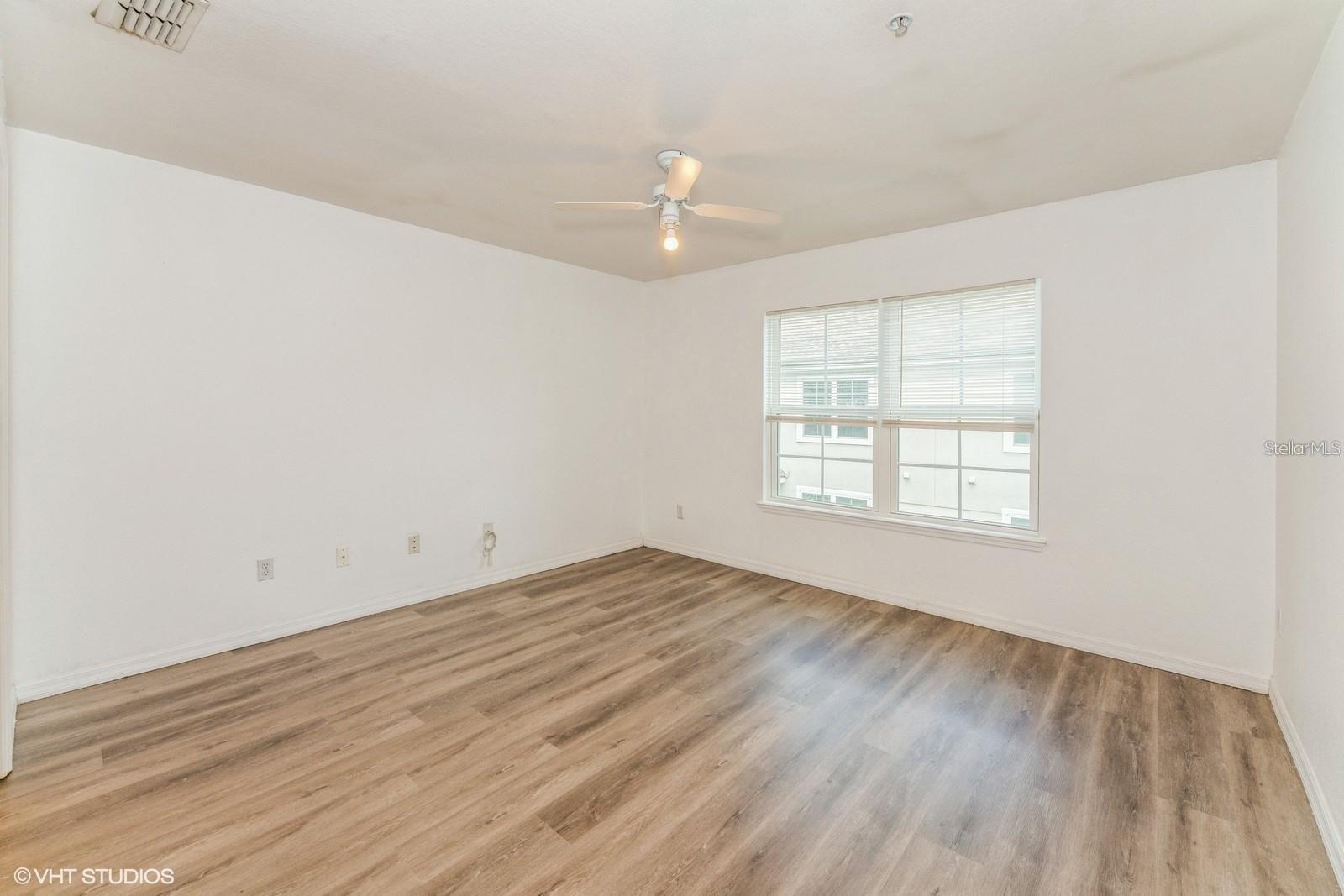 3368 PARKCHESTER SQUARE BLVD #204, ORLANDO, FL, 32835