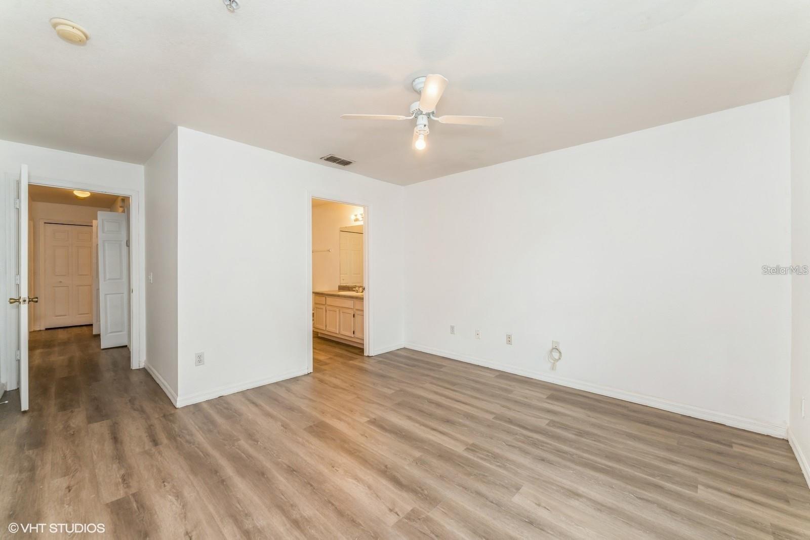3368 PARKCHESTER SQUARE BLVD #204, ORLANDO, FL, 32835