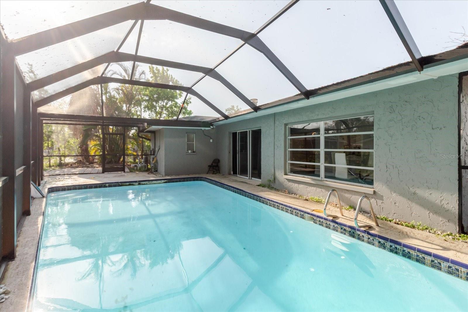 1811 FOREST DR, OLDSMAR, FL, 34677
