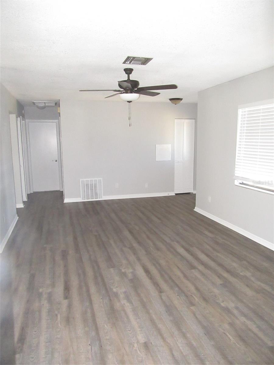 1074 BIRCHCREST BLVD, PORT CHARLOTTE, FL, 33952