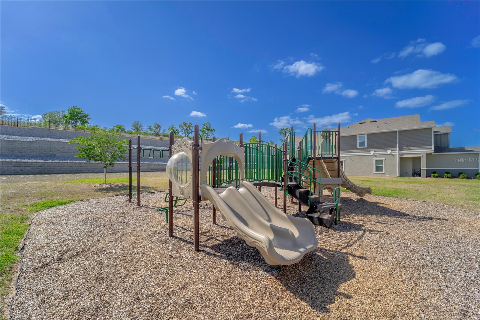 820 OVERPOOL AVE, DAVENPORT, FL, 33896