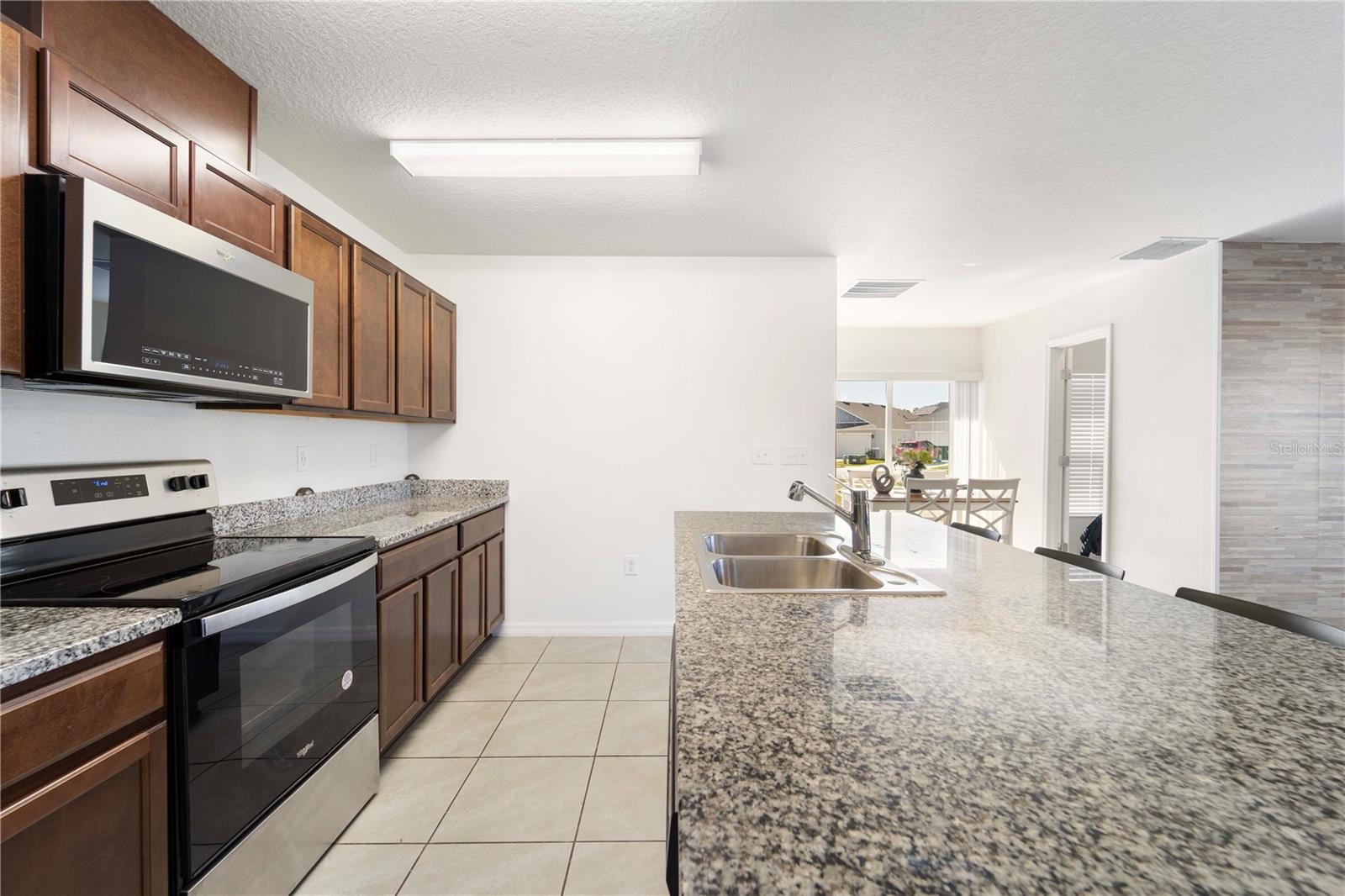 820 OVERPOOL AVE, DAVENPORT, FL, 33896