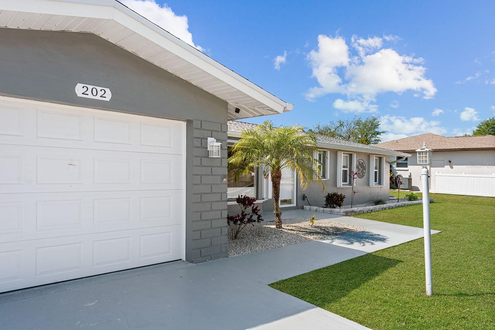 202 CADDY RD, ROTONDA WEST, FL, 33947